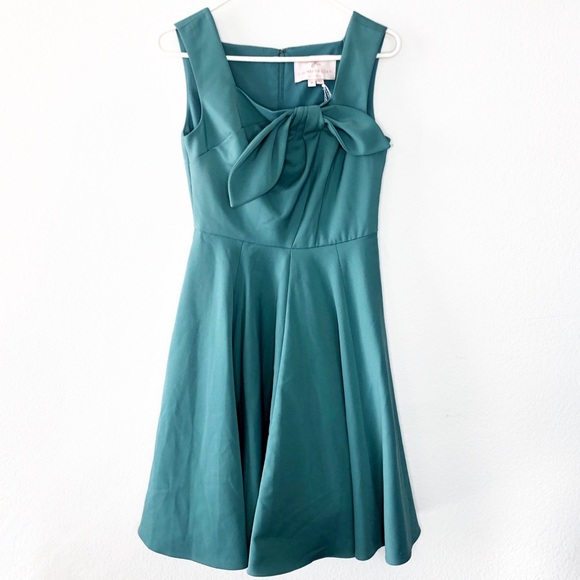 gal meets glam Dresses & Skirts - Gal Meets Glam Zoe Dress